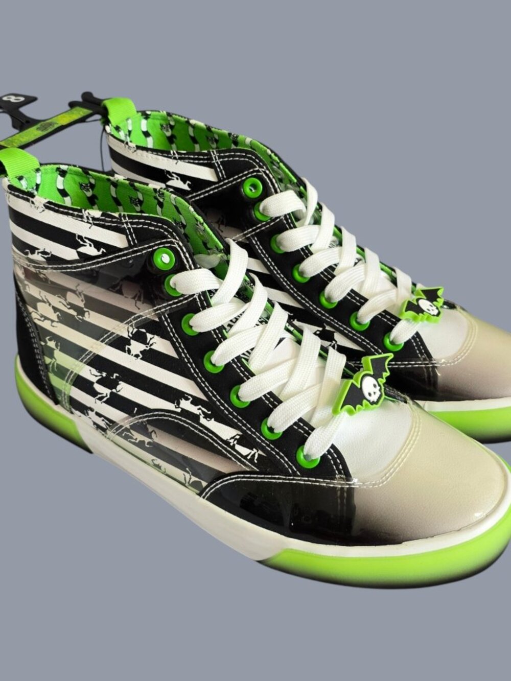 NEW w/ Tags! Beetlejuice High Top Sneakers Shoes Black White Green Women Size 8